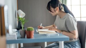 売りたい気持ちと作りたい欲求で揺れるスタンプ作家の本音と向き合い方