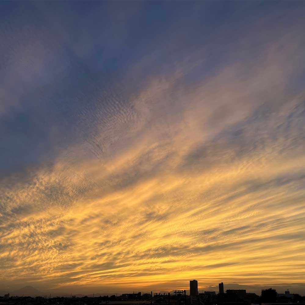 夏終わりの夕焼け